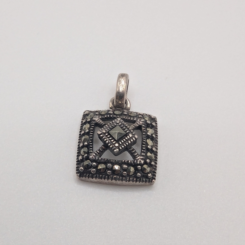 Vintage early 20th century silver pendant - Picture 4 of 7